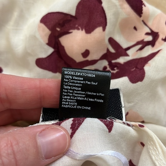 David & Young Open Front Floral Kimono Shrug Tassel One Size 100% Viscose EUC - Picture 8 of 9